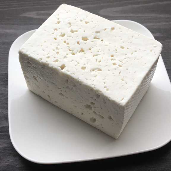 Сыр рассольный чанах: брынза армянская с особым способом созревания